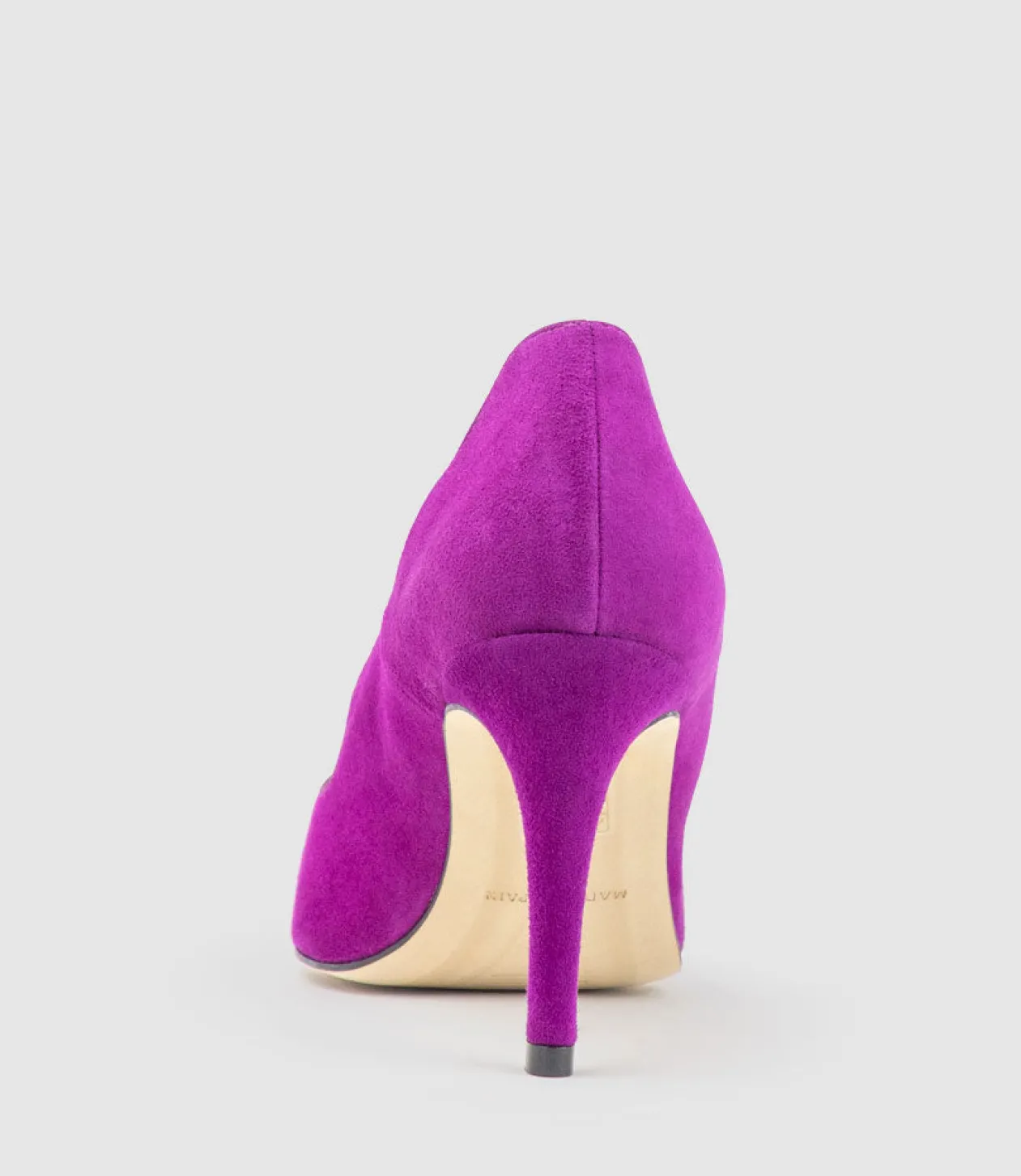 Alena90 Scalloped Pump In Magenta Suede