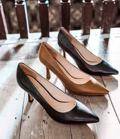 Amara85 Pump With Louis Heel In Tan