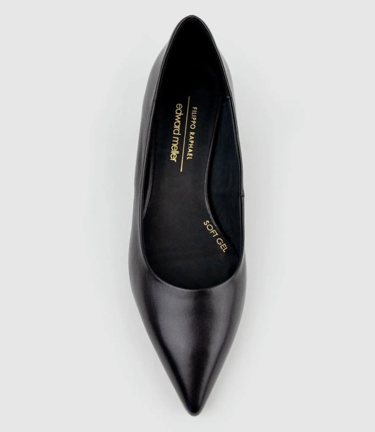 Andrea40 Pointed Block Heel Pump In Black
