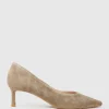 Annette55 V Throat Pump In Latte Suede