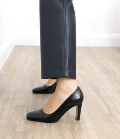 Brooklyn85 Square Toe Pump In Black Eel