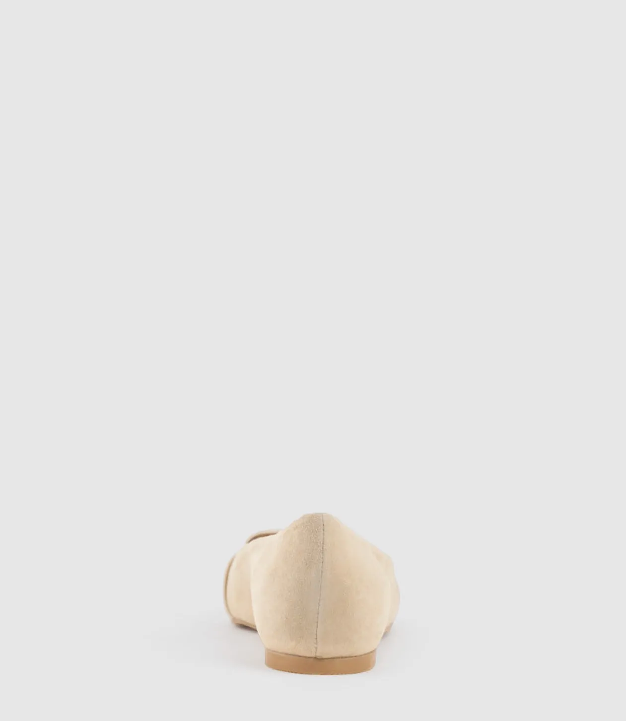 Destraflat Pointed Ballet With Buckle In Camel Suede