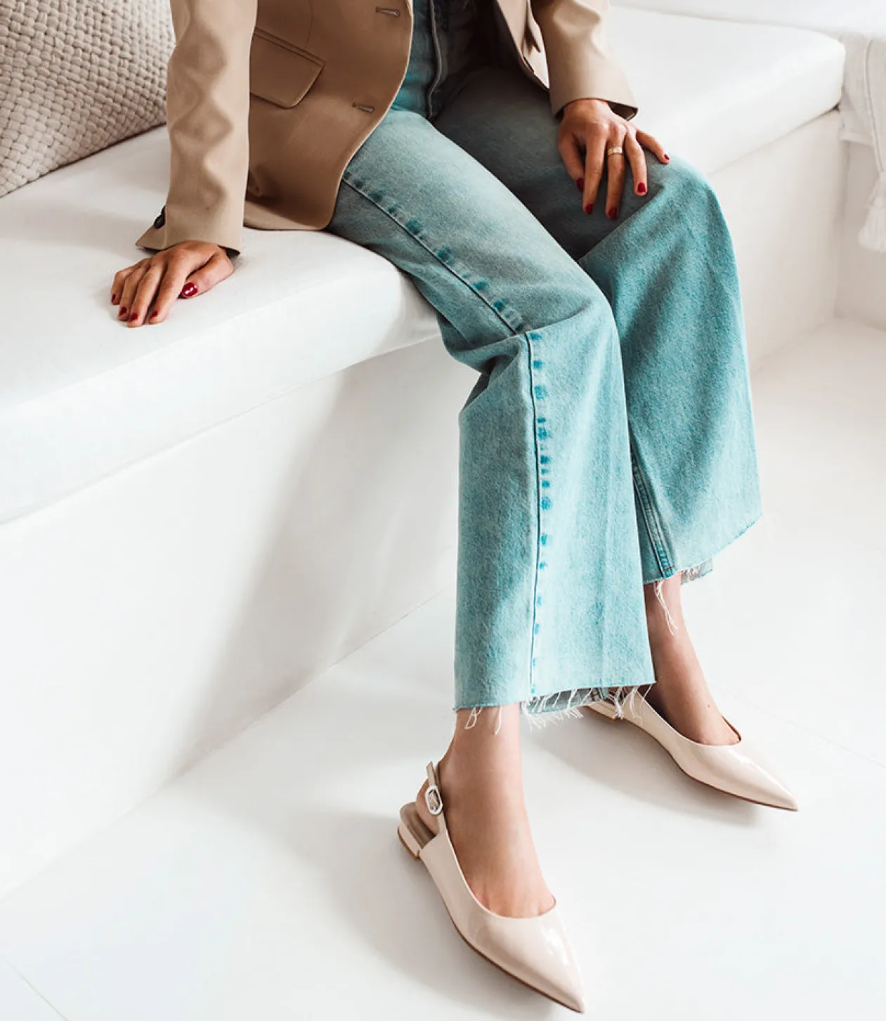 Elise Flat Closed Toe Sling In Nude Patent