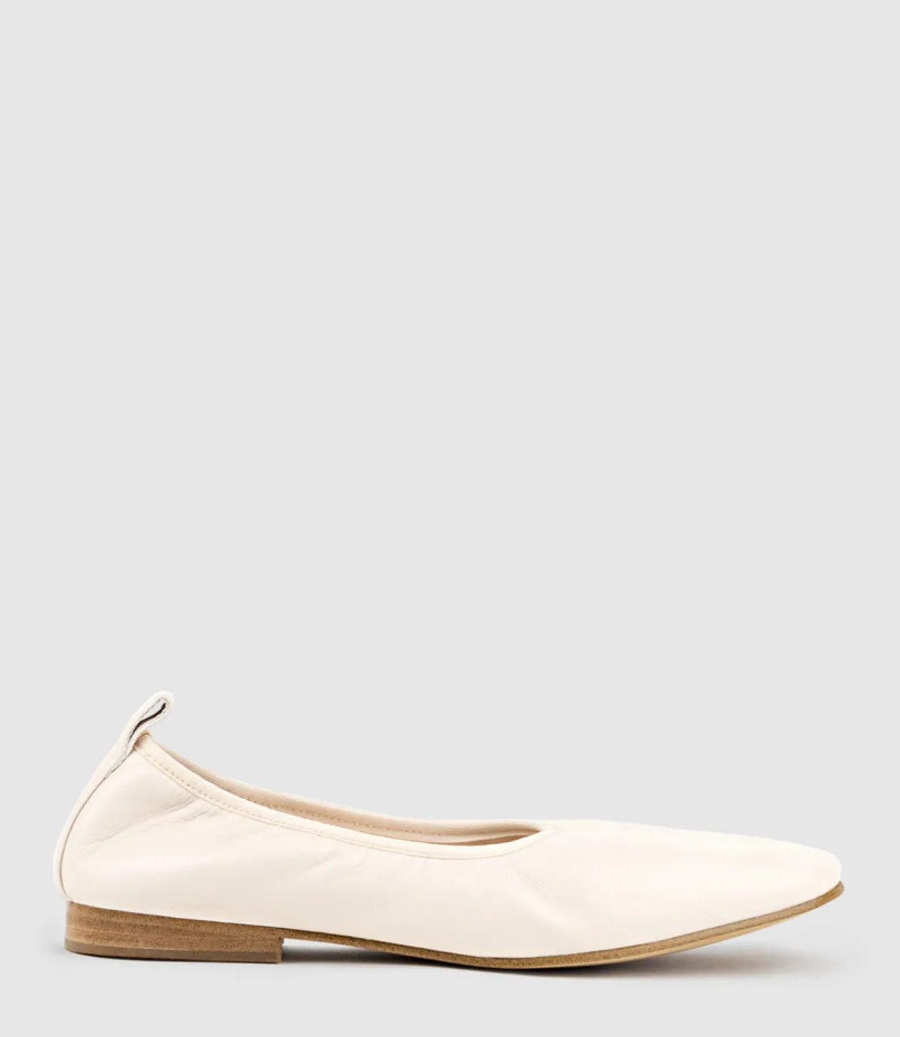 Faith Choked Up Ballet In Offwhite