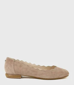 Fara Scalloped Ballet Flat In Nude Suede