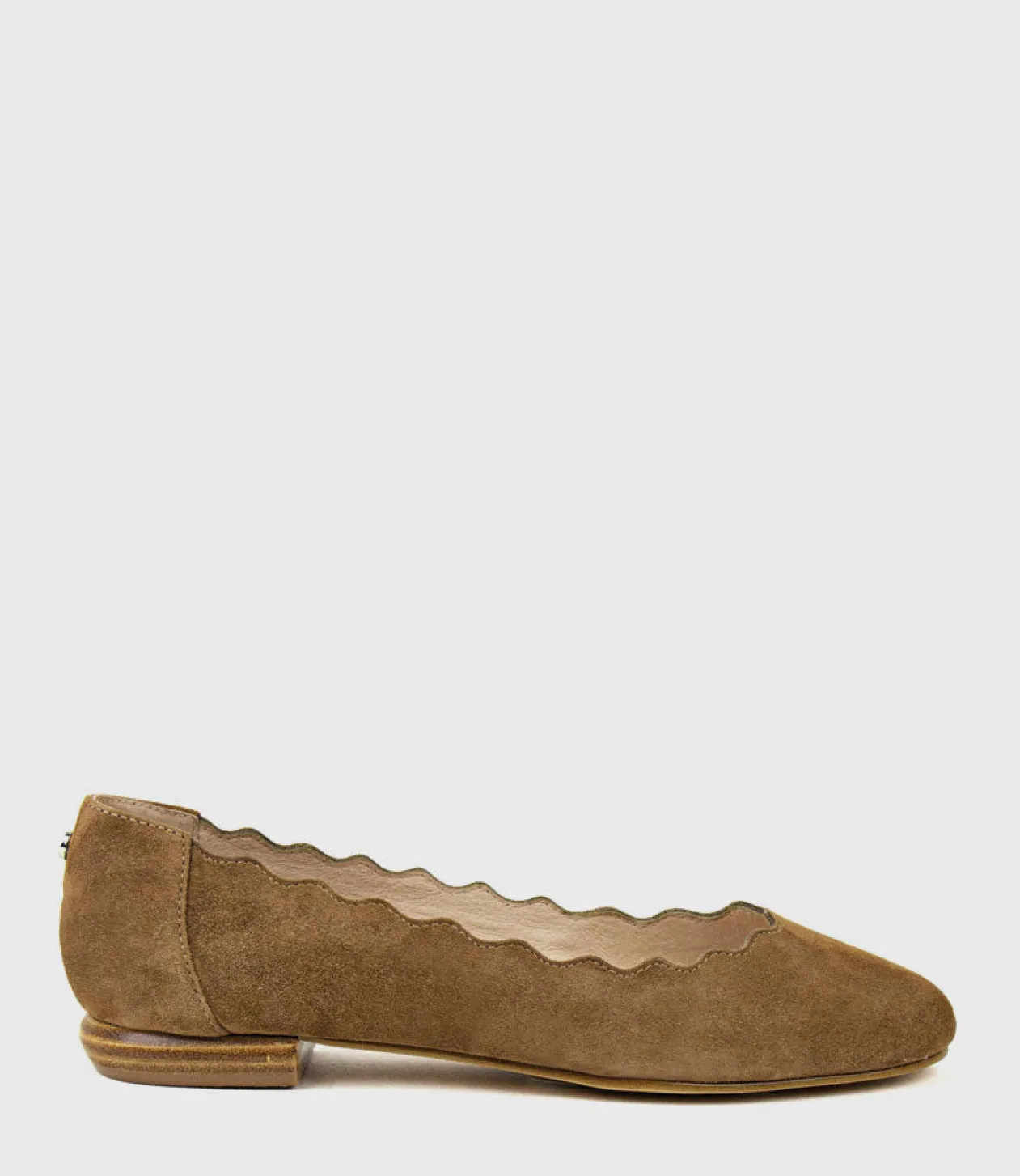 Fara Scalloped Ballet Flat In Tawny Suede