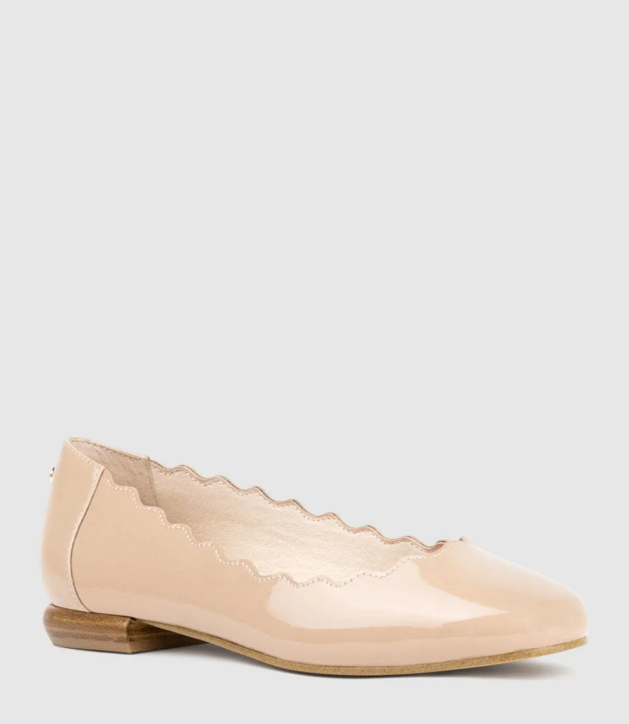 Fara Scalloped Ballet Flat In Nude Patent