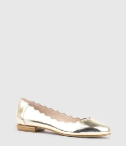 Fara Scalloped Ballet Flat In Crushed Gold