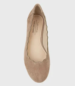Fara Scalloped Ballet Flat In Nude Suede