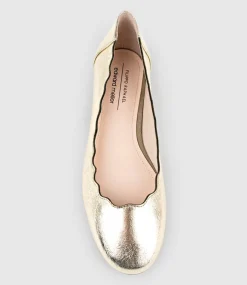 Fara Scalloped Ballet Flat In Crushed Gold