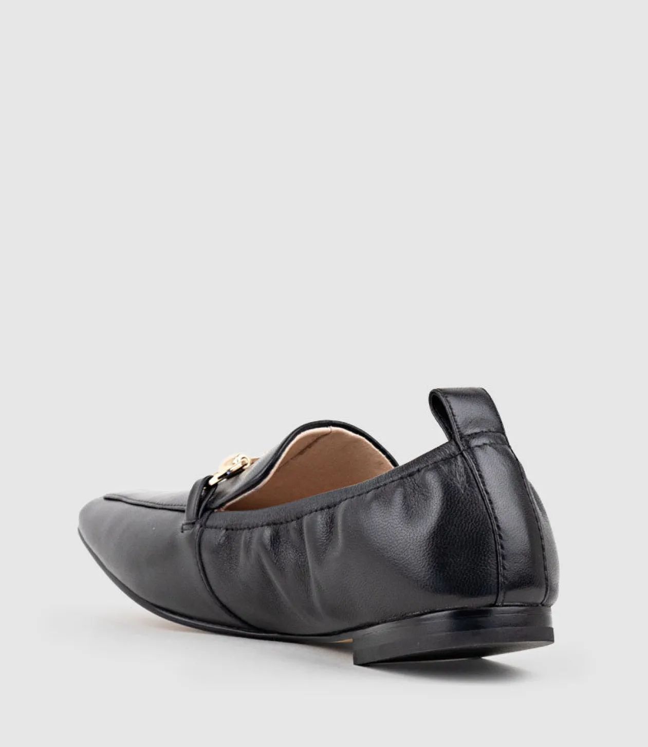 Finer Elastic Back Slipper With Hardware In Black