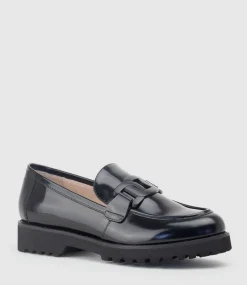 Galad Moccasin With Hardware In Black High Shine