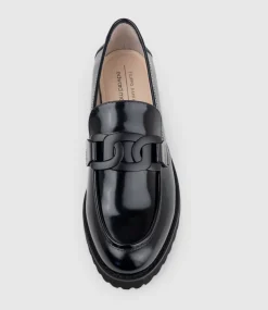 Galad Moccasin With Hardware In Black High Shine
