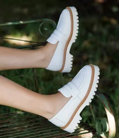 Gillian Moccasin On Chunky Sole In Offwhite