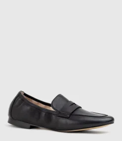 Gulliver Almond Toe Moccasin In Black