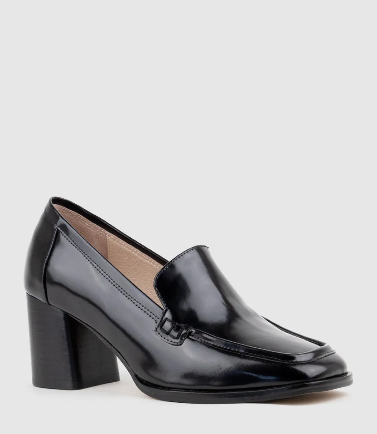 Hailey65 Albert Throat Pump In Black High Shine