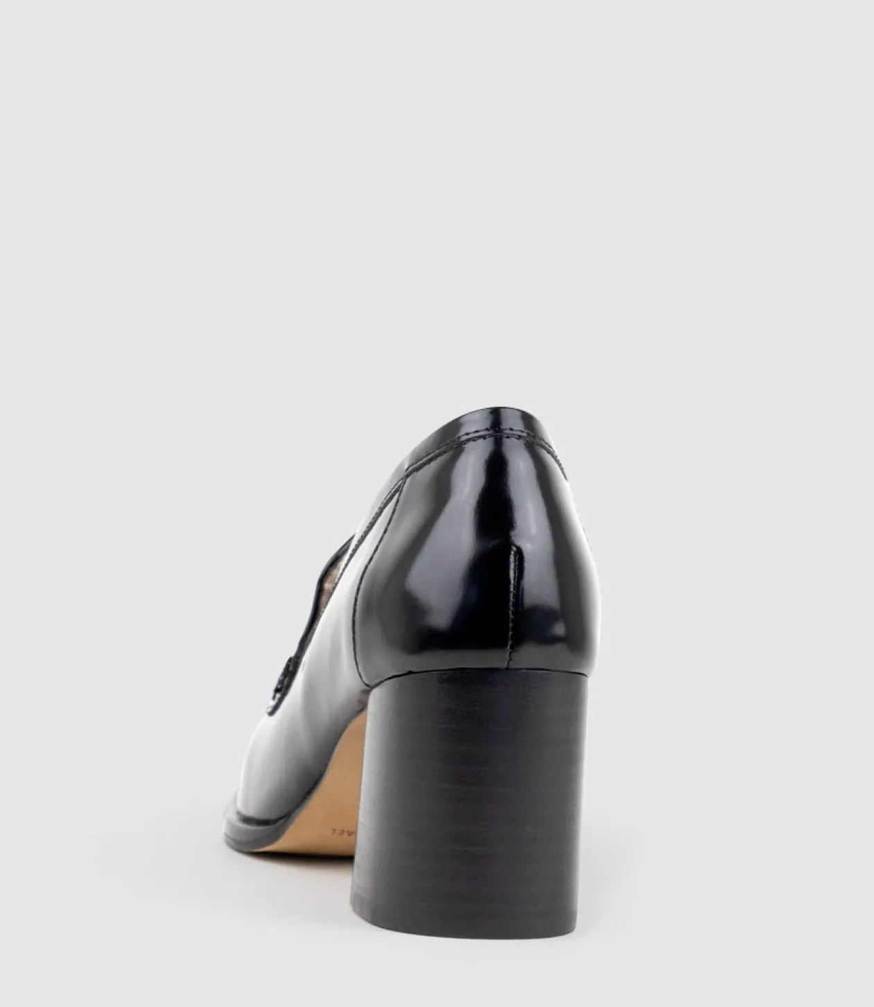 Hailey65 Albert Throat Pump In Black High Shine
