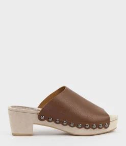 Inara65 Studded Slide On Unit In Tan