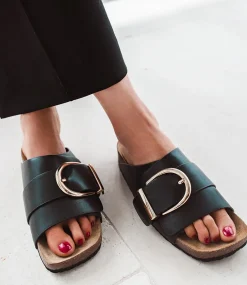 Kakari Buckle Slide On Footbed In Black