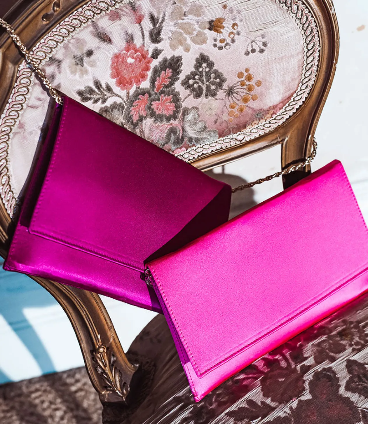 Neve Envelope Clutch In Magenta Satin