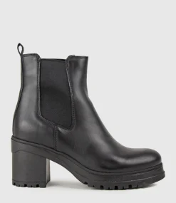 Paxton Chukka Boot On Rubber Heel In Black