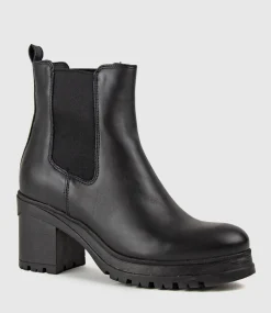Paxton Chukka Boot On Rubber Heel In Black