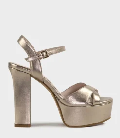 Ramona125 Inverted Crossover Platform Sandal In Rosegold