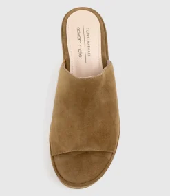 Rascal90 Exaggerated Platform Slide In Tawny Suede