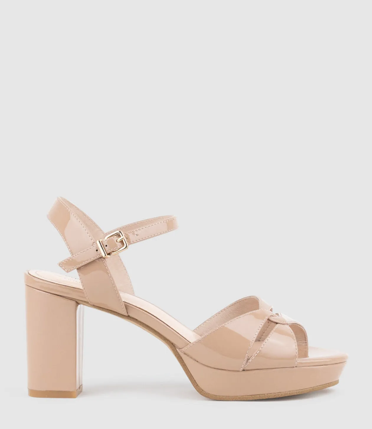 Regent80 Interlocked Detail Platform Sandal In Nude Patent