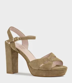 Regent100 Interlocked Detail Platform Sandal In Camel Suede