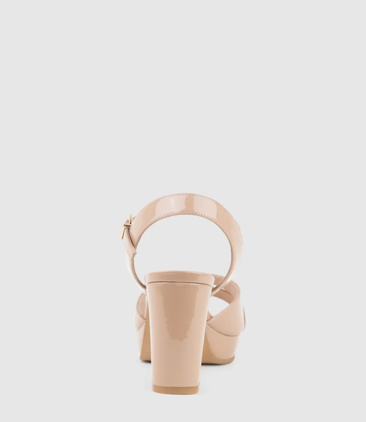 Regent80 Interlocked Detail Platform Sandal In Nude Patent