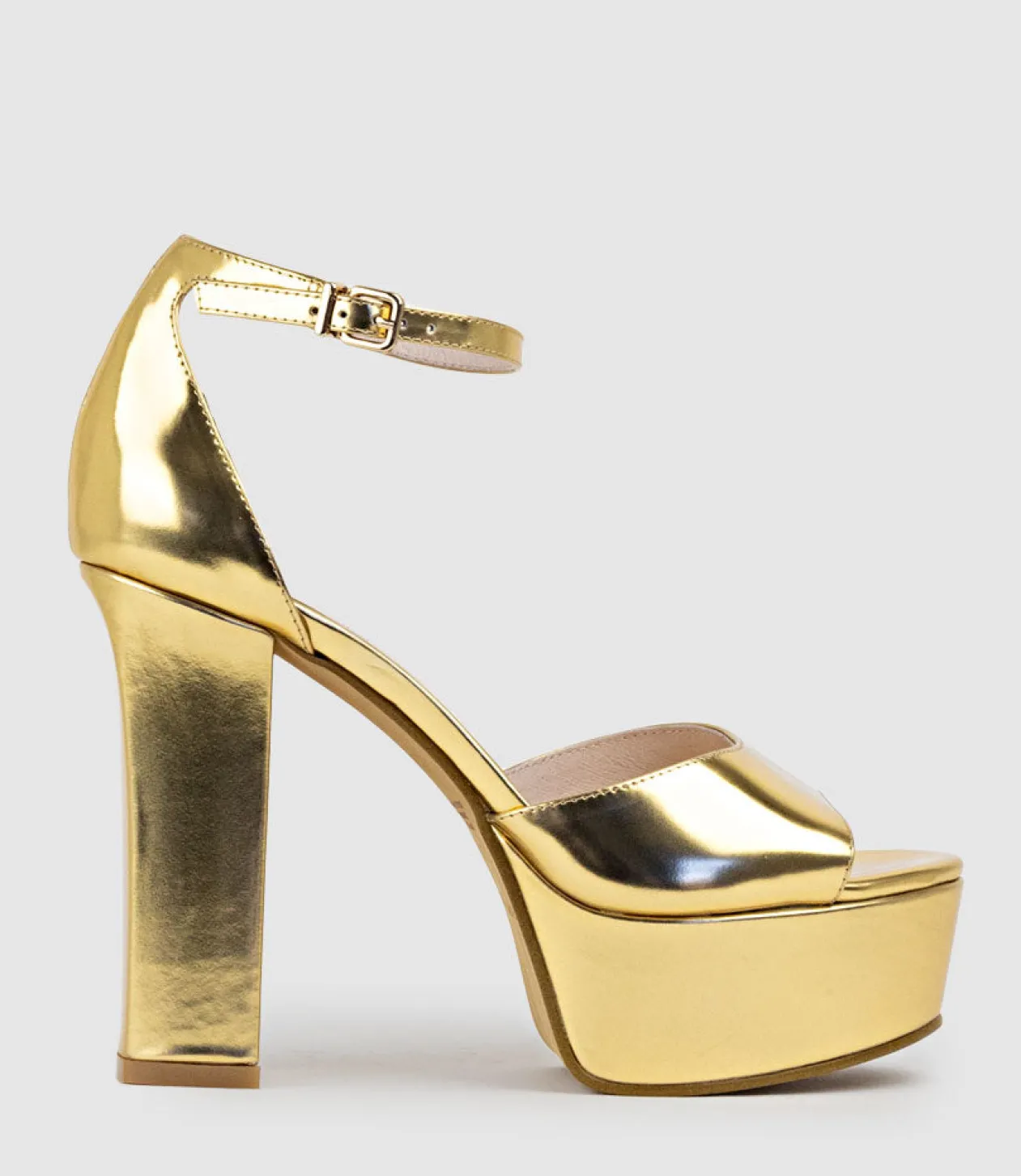 Roxy125 Open Toe Platform Sandal In Gold Mirror