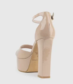 Roxy125 Open Toe Platform Sandal In Nude Patent