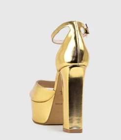 Roxy125 Open Toe Platform Sandal In Gold Mirror
