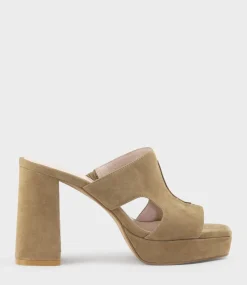 Rylie95 Platform Slide With Cut-Out In Camel Suede