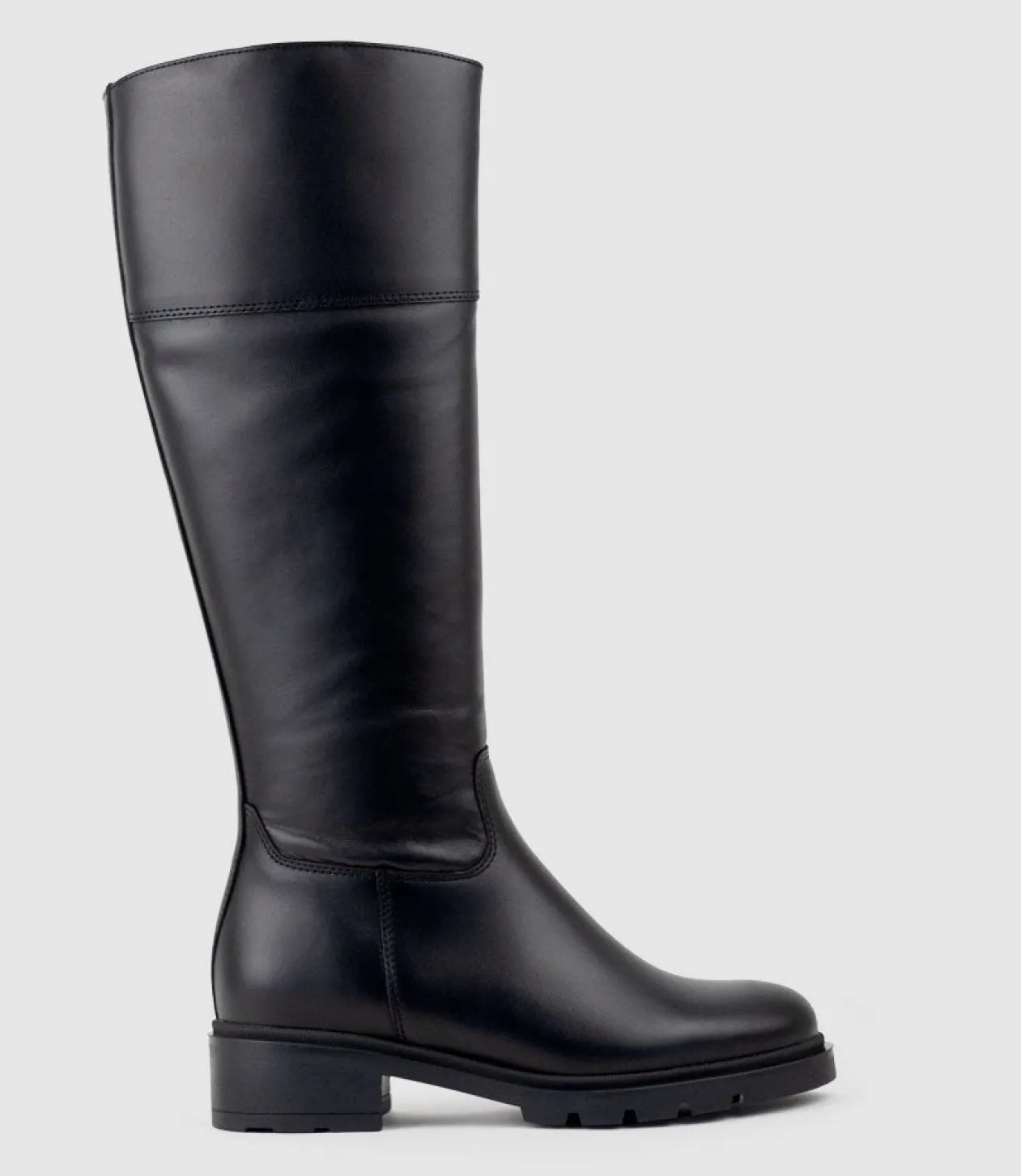 Savoury Classic Knee Boot In Black