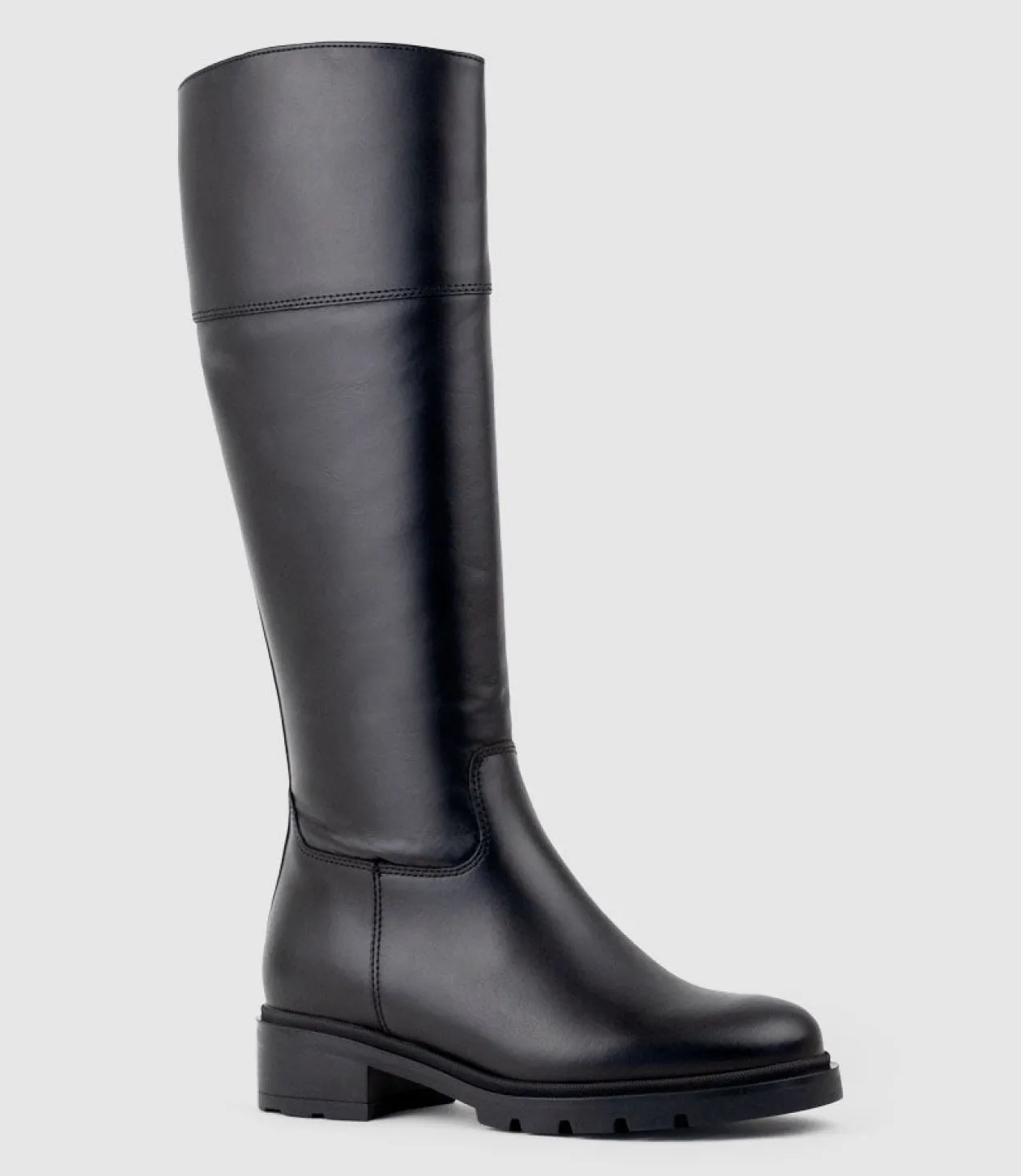 Savoury Classic Knee Boot In Black