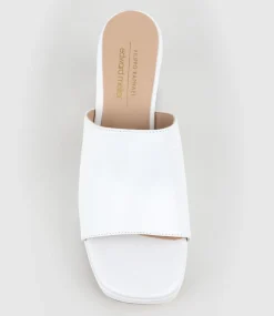 Tilla90 Platform Slide In White