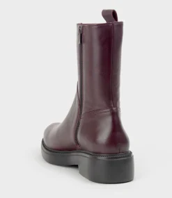 Udo Ankle Boot On Rubber Sole In Bordeaux