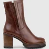 Ulara85 Lug Sole Ankle Boot In Tan