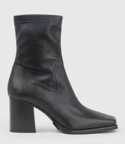 Undra80 Square Toe Ankle Boot In Black