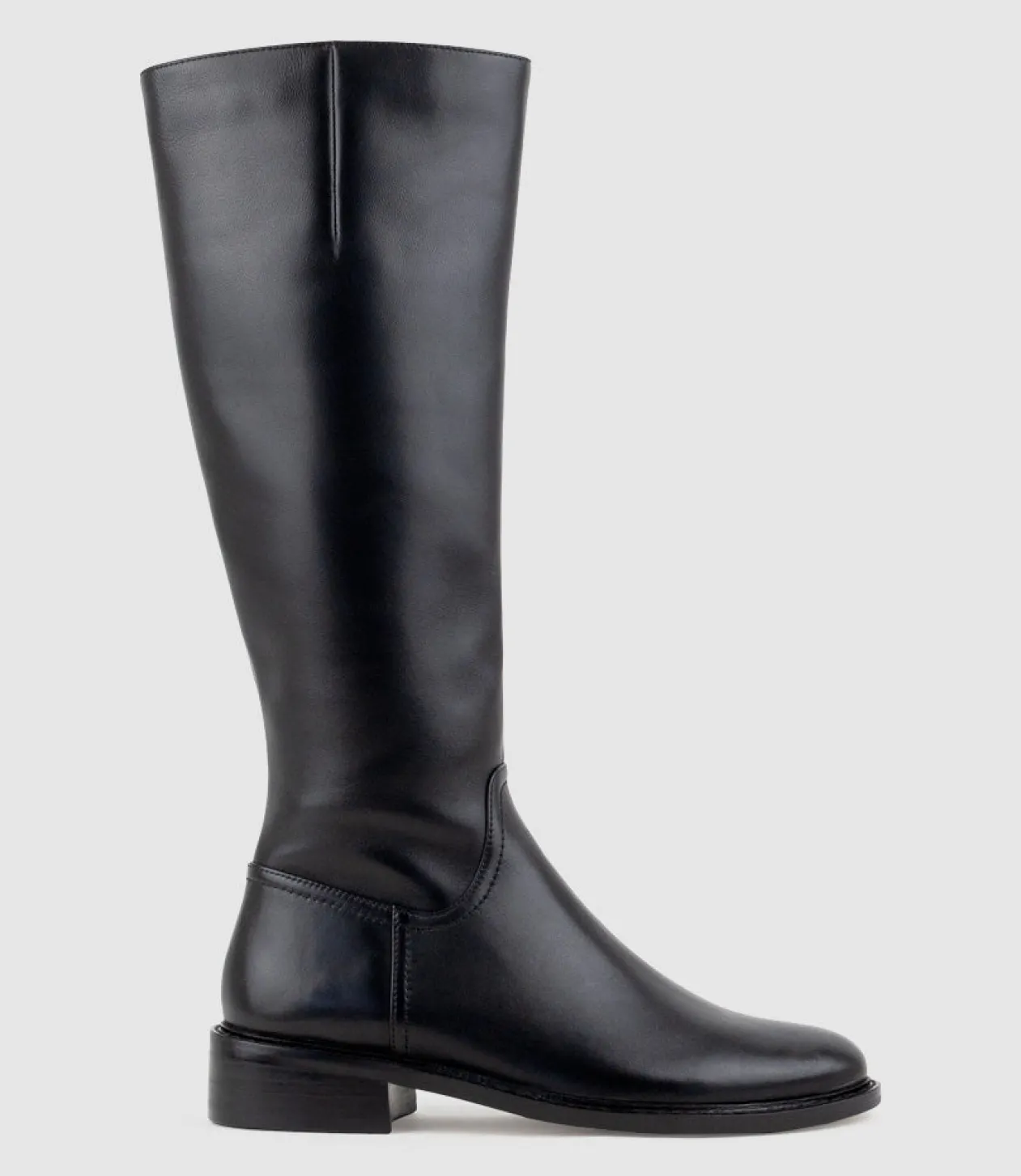 Vasper30 Knee High Boot In Black