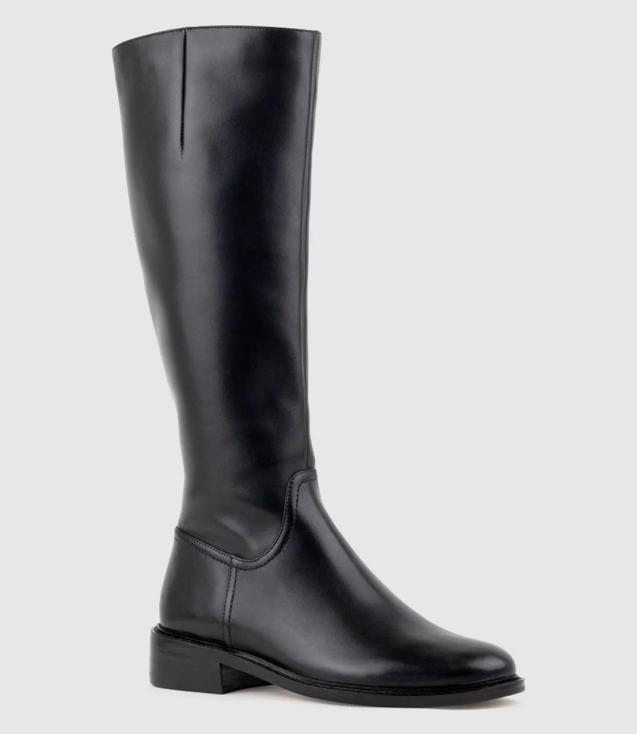 Vasper30 Knee High Boot In Black