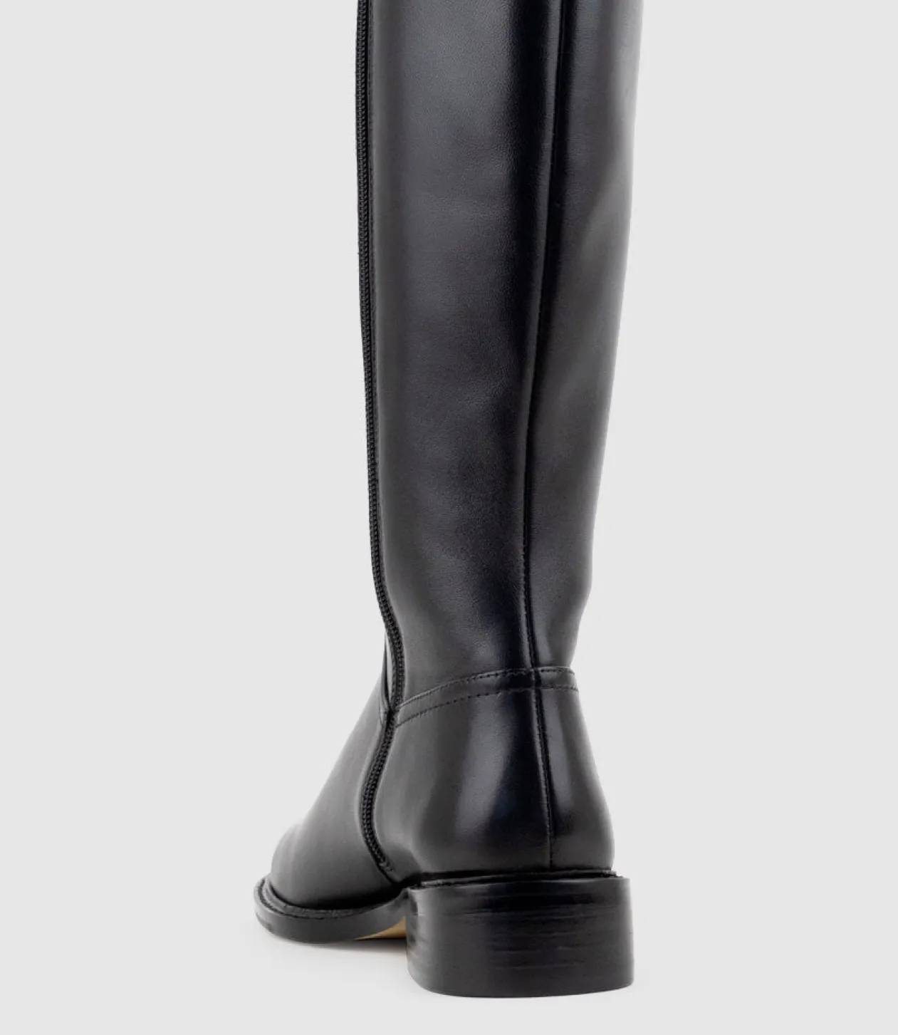Vasper30 Knee High Boot In Black