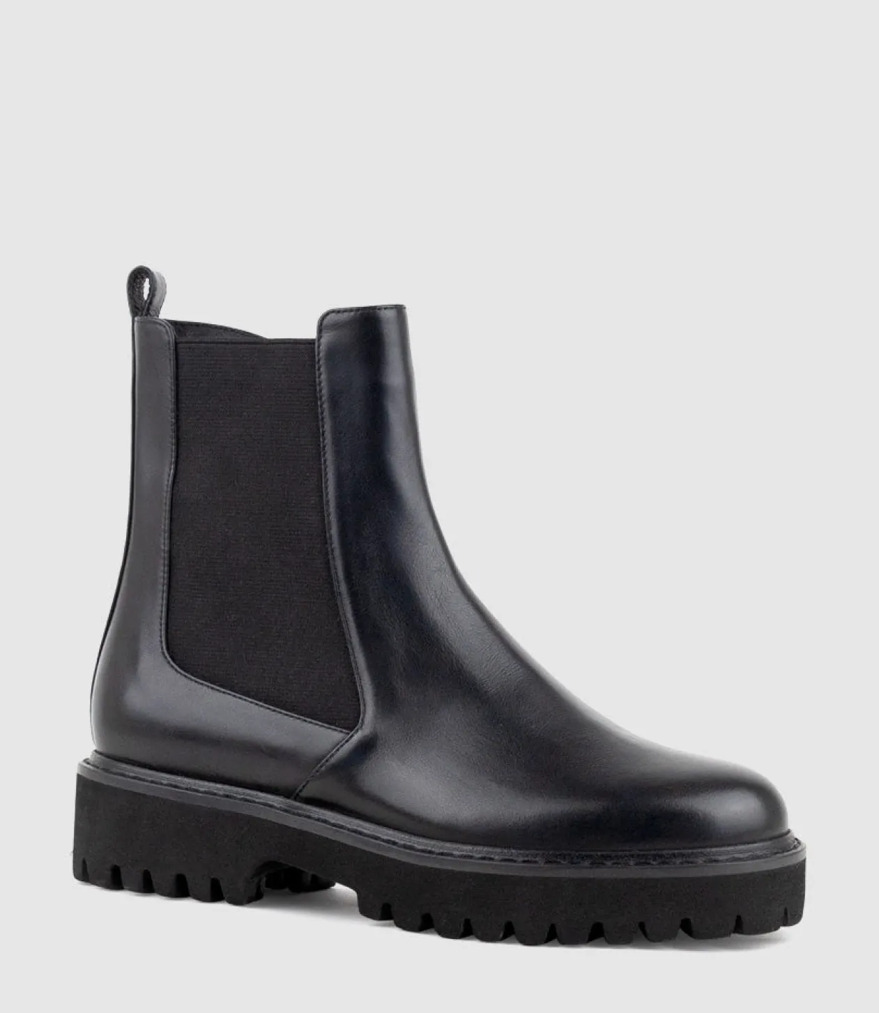 Wallace Chukka Boot On Lug Sole In Black Calf