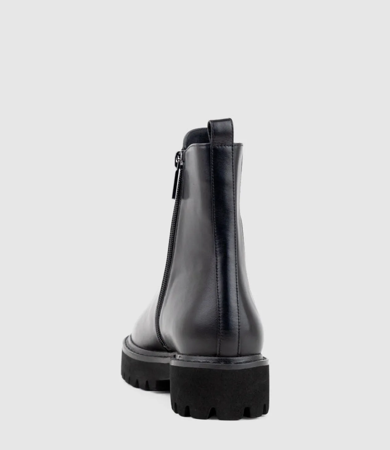 Wallace Chukka Boot On Lug Sole In Black Calf