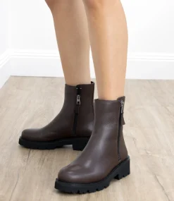 Wilma Double Zip Ankle Boot In Brown