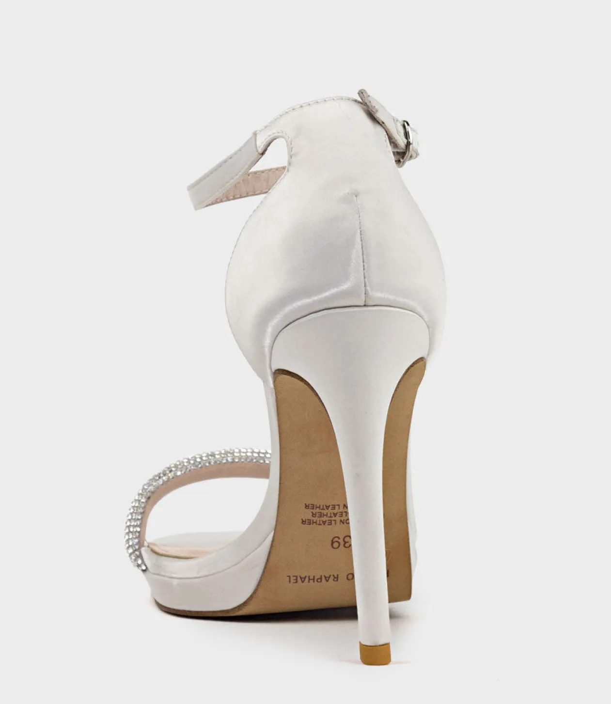 Wistful110 Diamond Band Platform Sandal In Ivory Satin