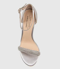 Wistful110 Diamond Band Platform Sandal In Silver Satin
