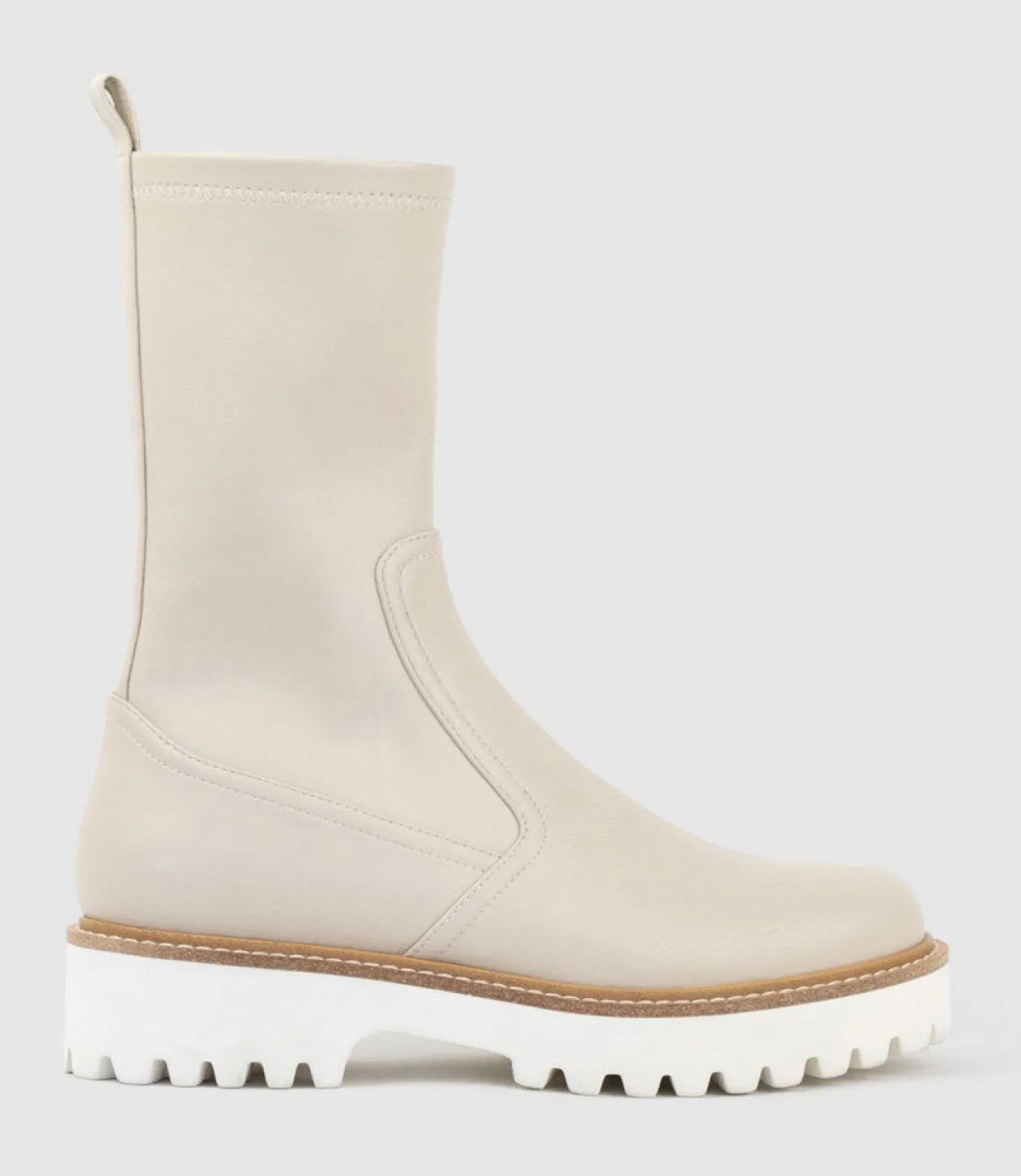 Worsley Stretch Ankle Boot On Unit In Beige